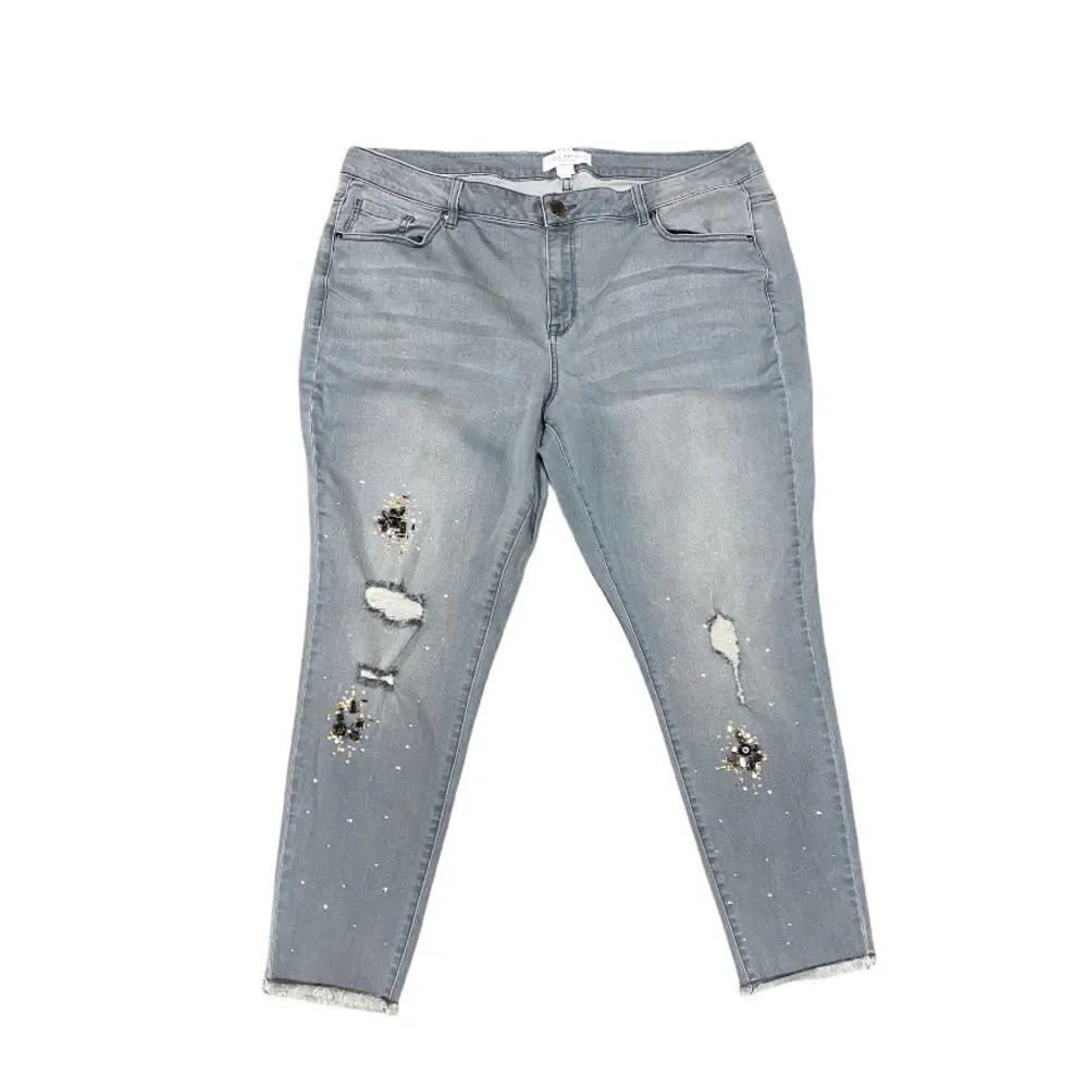Lane Bryant Gray Distressed Mid-Rise Super Stretch Skinny Crop Jeans Size 22